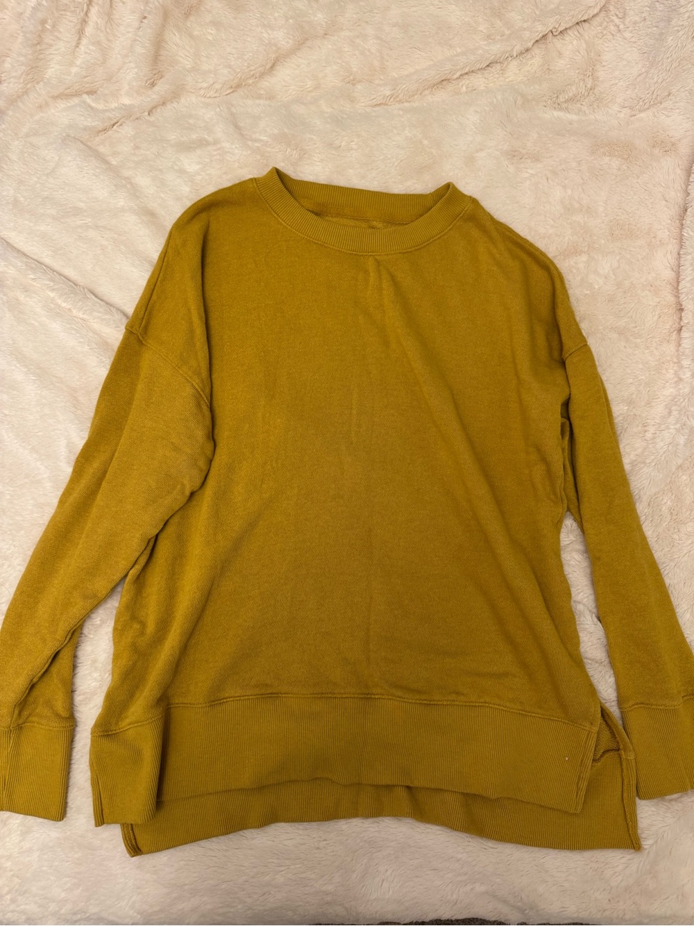 Women's Oversized Crewneck Sweater in Mustard Yellow